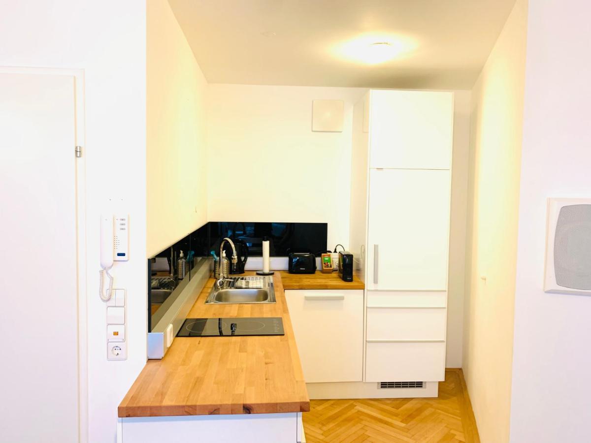Ruhige Wohnung Im Gasometer Wien *Wifi*U3*Netflix* Eksteriør billede