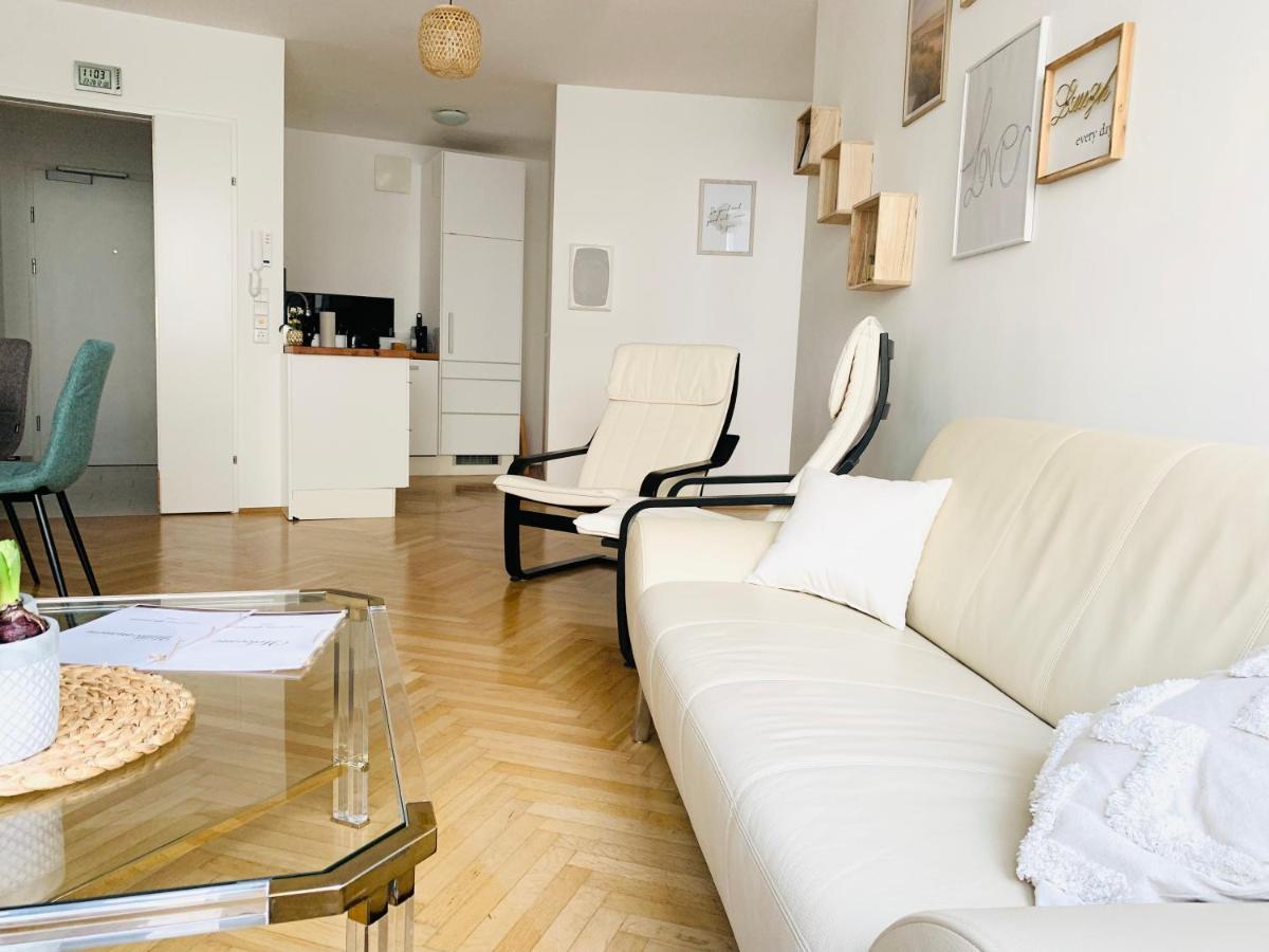 Ruhige Wohnung Im Gasometer Wien *Wifi*U3*Netflix* Eksteriør billede